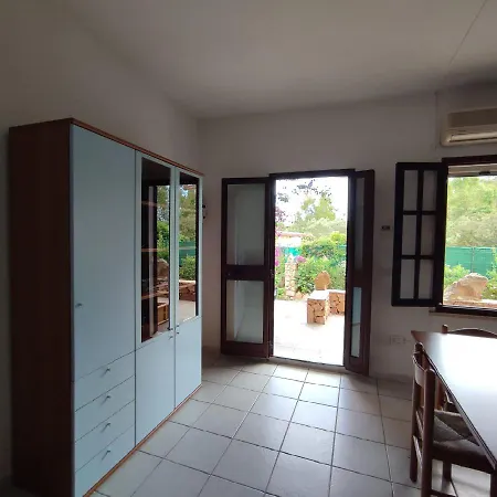 Casa Garden Gianni 3* 산테오도로